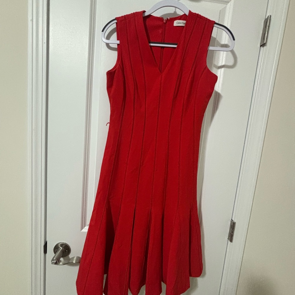 Calvin Klein Red V-Neck Sleeveless Flared Midi Dress